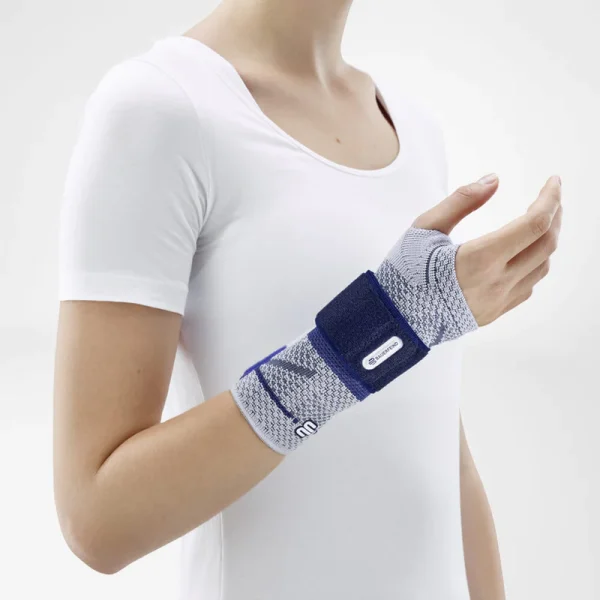 Bauerfeind - ManuTrain Wrist Brace - Image 2